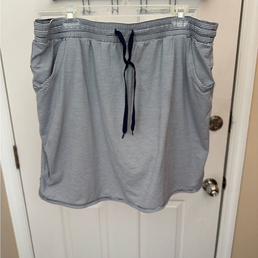 Duluth Trading Skort
